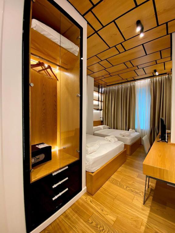 Crown Boutique Hotel Durrës Exteriér fotografie