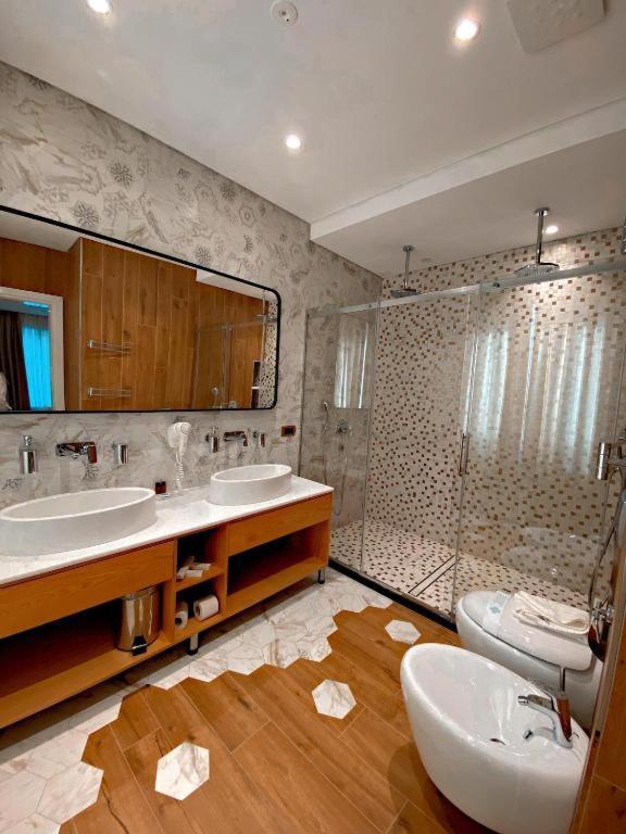 Crown Boutique Hotel Durrës Exteriér fotografie